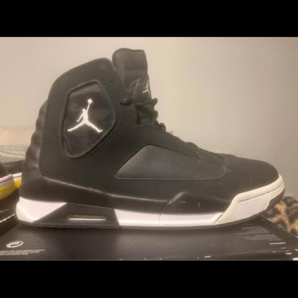 Jordan Flight Luminary Tennis Shoes